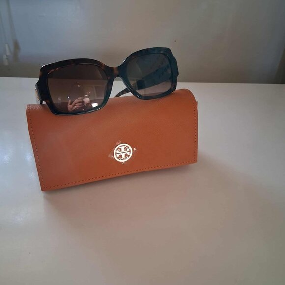 Tory Burch sunglasses - Picture 1 of 2